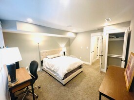 3405 LL Back of House in Baltimore, MD - Building Photo