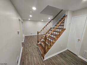 62 S Orange Ave in Newark, NJ - Building Photo - Building Photo