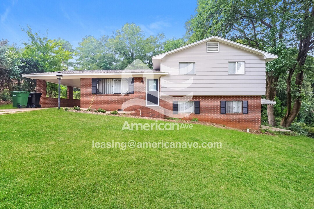 1983 Monaco Dr in Columbus, GA - Building Photo