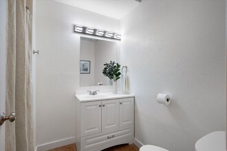334 W Horseshoe Ave in Gilbert, AZ - Building Photo - Building Photo