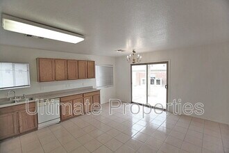 8310 W Watkins St in Tolleson, AZ - Building Photo - Building Photo