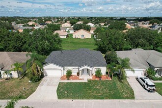 550 Reddicks Cir in Winter Haven, FL - Building Photo - Building Photo