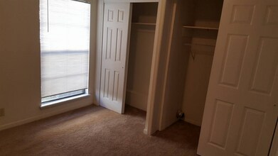 1301 5th St N-Unit -1301 in Jacksonville Beach, FL - Building Photo - Building Photo