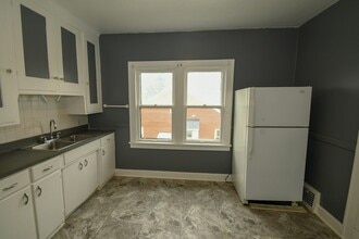 18911 Locherie Ave in Euclid, OH - Building Photo - Building Photo