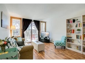 4010 S 15th Ave in Minneapolis, MN - Building Photo - Building Photo