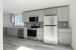 23 Blake St in Revere, MA - Building Photo