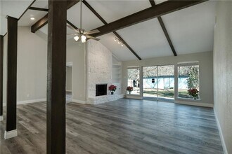 13009 Sherbourne St in Austin, TX - Building Photo - Building Photo