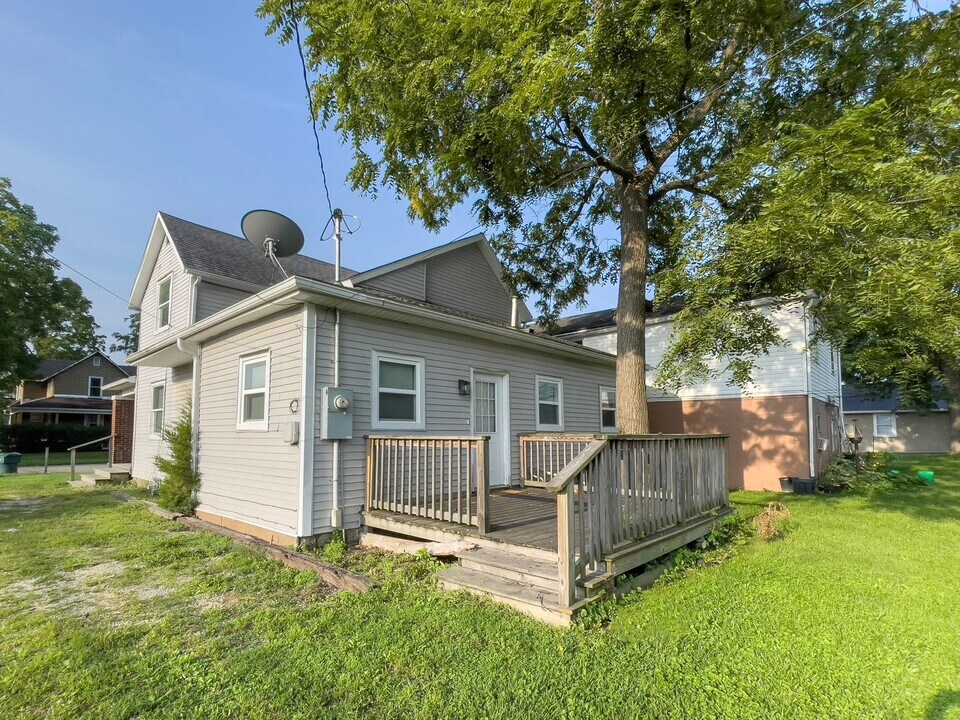 1100 W Rex St in Muncie, IN - Building Photo
