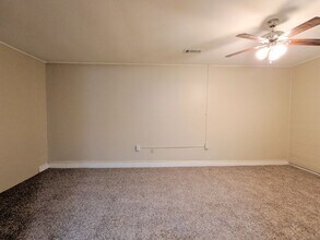 1223 Shawnee St in Houston, TX - Building Photo - Building Photo