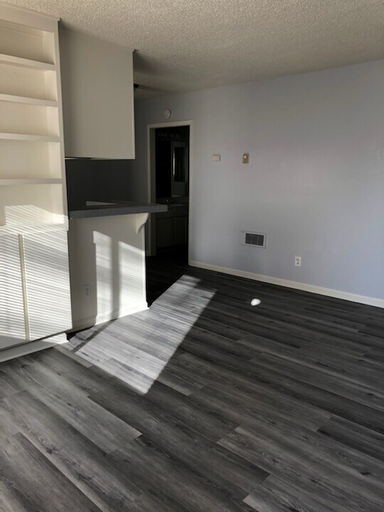 244 50th St in San Diego, CA - Building Photo