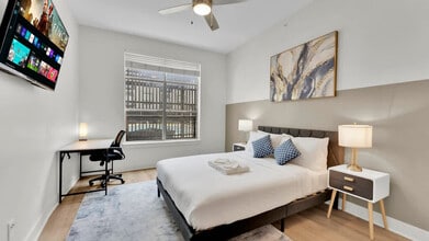 2901 Indiana St in Dallas, TX - Building Photo - Building Photo