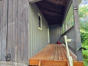 508 Rock Ave in Chestertown, NY - Building Photo - Building Photo