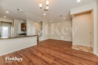 661 Swift Eagle Ave in Henderson, NV - Building Photo - Building Photo