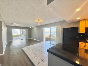 1550 11th St NE, Unit D4 in Winter Haven, FL - Foto de edificio - Building Photo