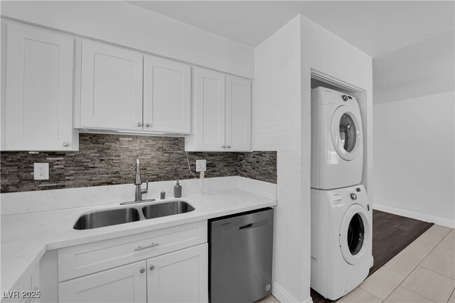 property at 842 Westminster Ave