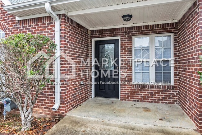 212 Park Village Cir in Alabaster, AL - Building Photo - Building Photo