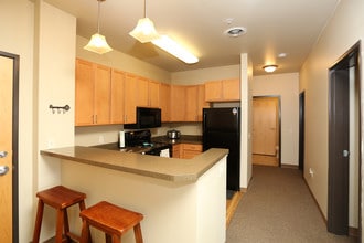 Washington Place in Platteville, WI - Building Photo - Interior Photo