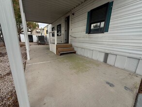 3601 E Wyoming Ave in Las Vegas, NV - Building Photo - Building Photo