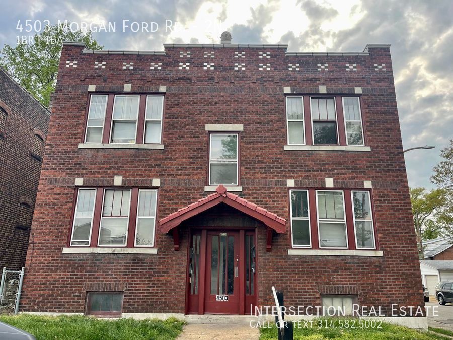4503 Morgan Ford Rd in St. Louis, MO - Building Photo