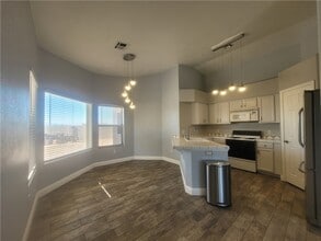 1614 E Valley Pkwy in Mohave Valley, AZ - Building Photo - Building Photo