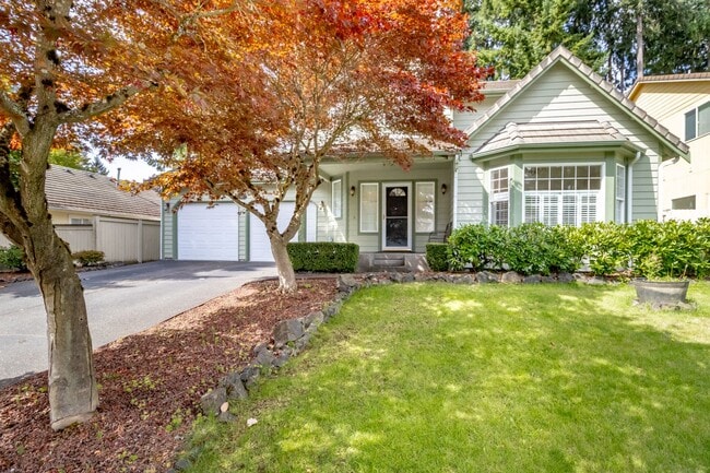 property at 9271 Lewis Dr NE