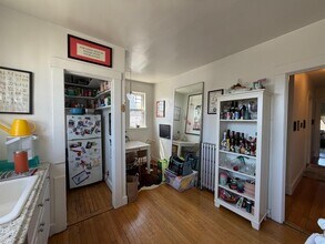 160 Norfolk St, Unit 3 in Cambridge, MA - Foto de edificio - Building Photo