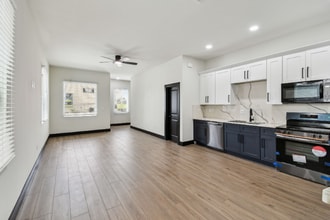 3365 4th Ave S in St. Petersburg, FL - Building Photo - Building Photo