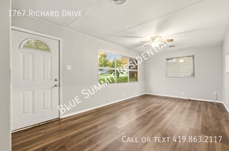 1767 Richard Dr in Mansfield, OH - Building Photo - Building Photo