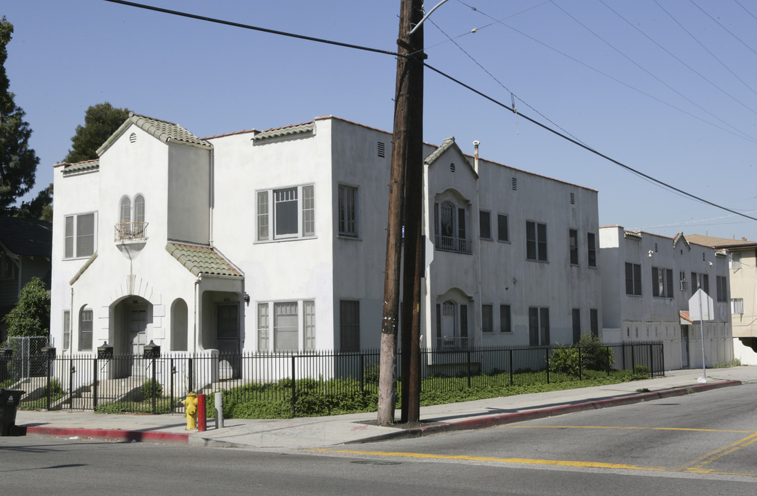 1257 N Bronson Ave in Los Angeles, CA - Building Photo