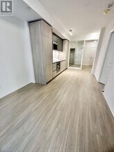 8 Widmer St in Toronto, ON - Building Photo - Building Photo