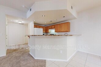 6800 Vista Del Norte Dr NE in Albuquerque, NM - Building Photo - Building Photo