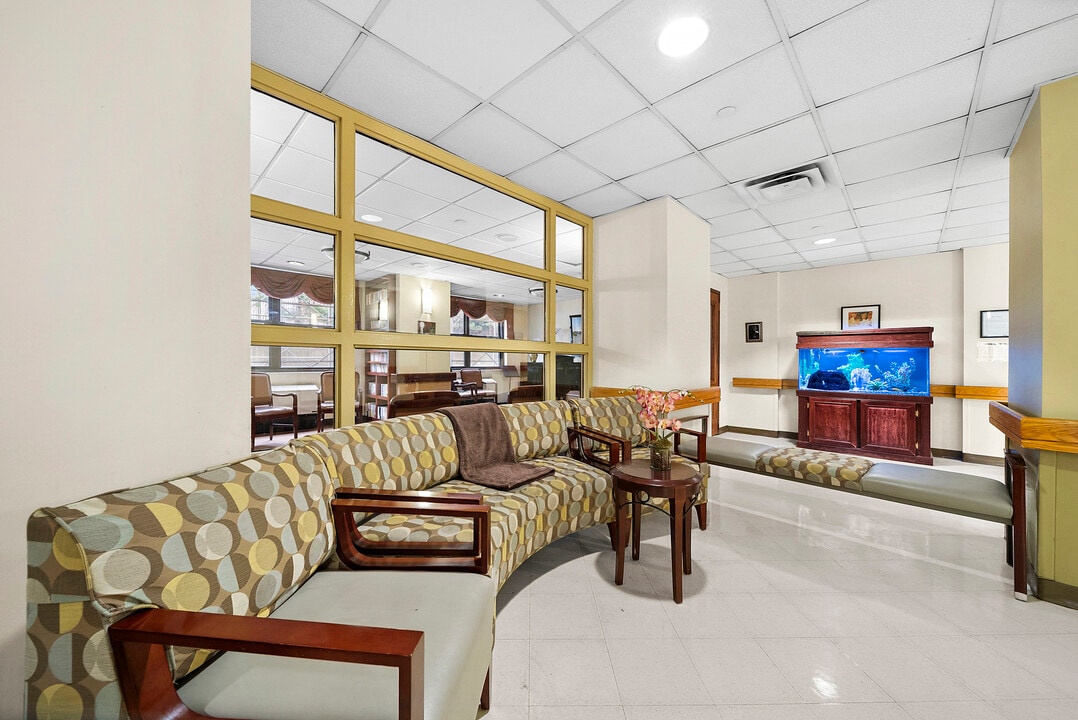 Isabella House Independent Living in New York, NY - Building Photo