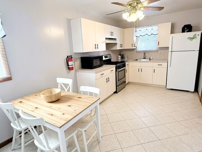 47 Harding Ct in Garfield, NJ - Building Photo - Building Photo