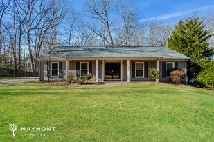 1101 Bloom Wood Ln in Matthews, NC - Building Photo