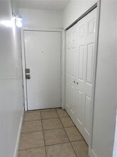 6250 Bird Rd in Miami, FL - Building Photo - Building Photo