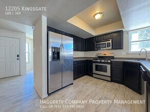 12205 Kingsgate Ct in El Paso, TX - Building Photo - Building Photo