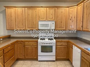 3896 N Butler Ave in Farmington, NM - Building Photo - Building Photo