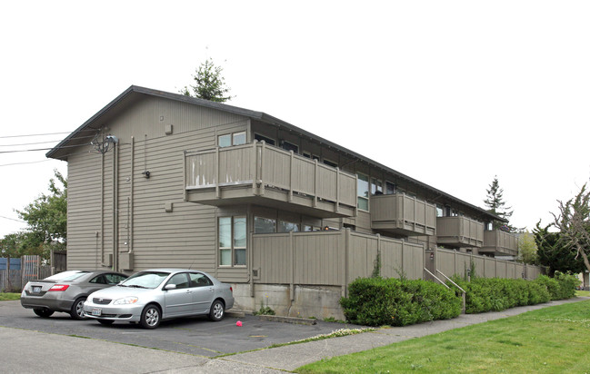 Rickshaw Apartments in Tacoma, WA - Building Photo - Building Photo