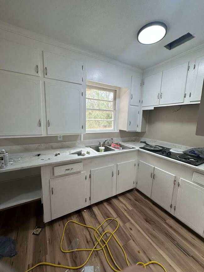 property at 416 N Madison St