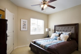 SunSTONE Apartment Homes at Fox Ridge in Wichita, KS - Building Photo - Building Photo