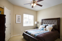 SunSTONE Apartment Homes at Fox Ridge in Wichita, KS - Foto de edificio - Building Photo