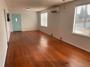 219 2nd Ave NE in Napavine, WA - Building Photo - Building Photo
