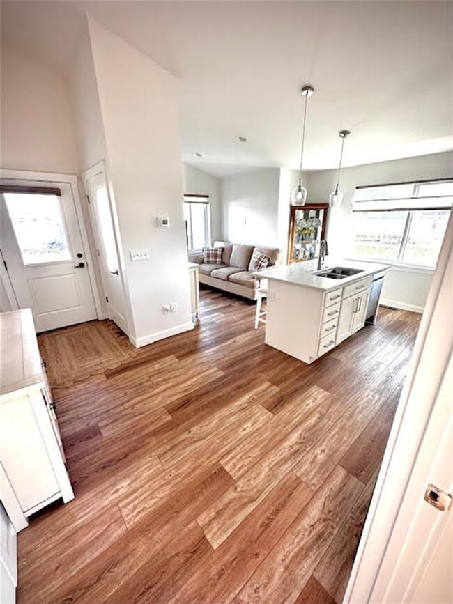 property at 315 Caitlin Rd