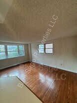 4419 Rosemont Ave in Drexel Hill, PA - Building Photo - Building Photo