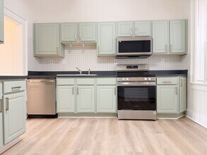 313-313 NW Martin Luther King Jr Blvd in Evansville, IN - Building Photo - Building Photo