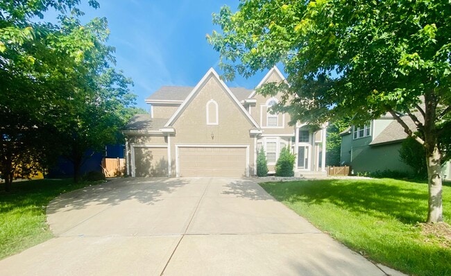 property at 15808 Linden St