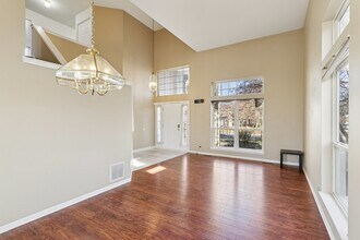 7503 Korbel Dr in Gurnee, IL - Building Photo - Building Photo