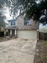 9411 Rainbow Creek in San Antonio, TX - Building Photo - Building Photo
