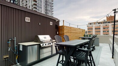 170 Metcalfe Street in Ottawa, ON - Building Photo - Building Photo