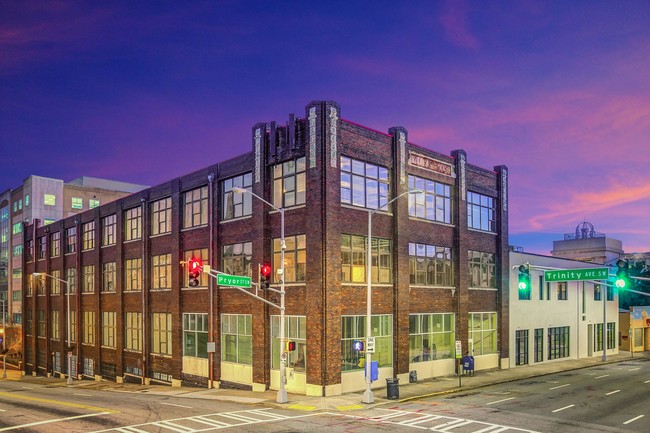 MC Kiser Lofts in Atlanta, GA - Building Photo - Building Photo